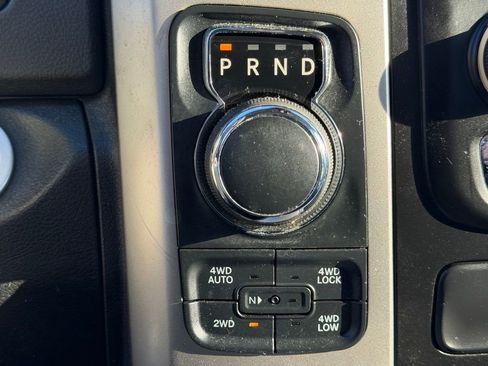 Used 2018 RAM 1500 Big Horn image 28