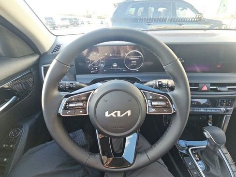 New 2026 Kia Seltos EX image 11