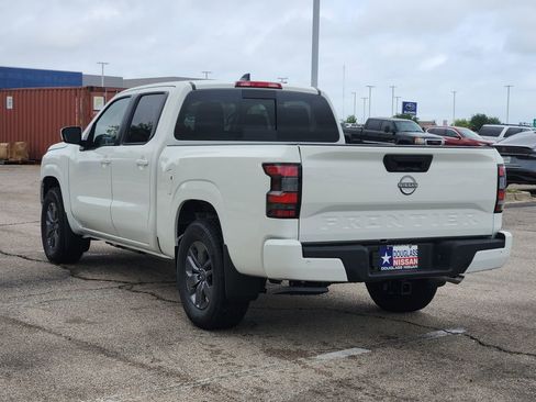 New 2026 Nissan Frontier SV RWD image 4
