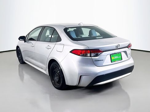 Used 2020 Toyota Corolla LE FWD image 7