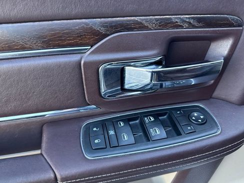 Used 2014 RAM 1500 Laramie Longhorn w/ Convenience Group image 11