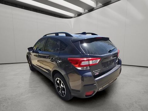 Used 2018 Subaru Crosstrek 2.0i Premium w/ Moonroof Package AWD/4WD image 6