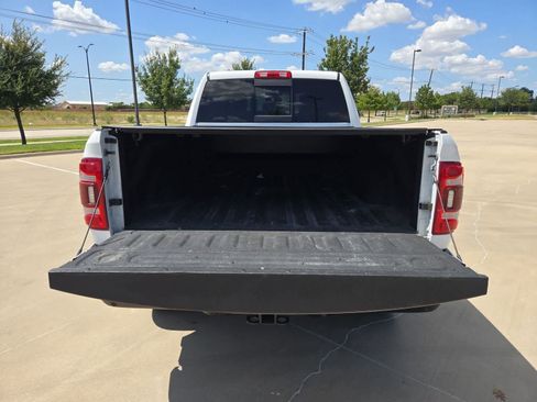 Used 2022 RAM 2500 Limited AWD/4WD image 31