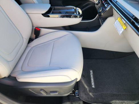 New 2026 Hyundai Tucson Limited AWD/4WD image 17