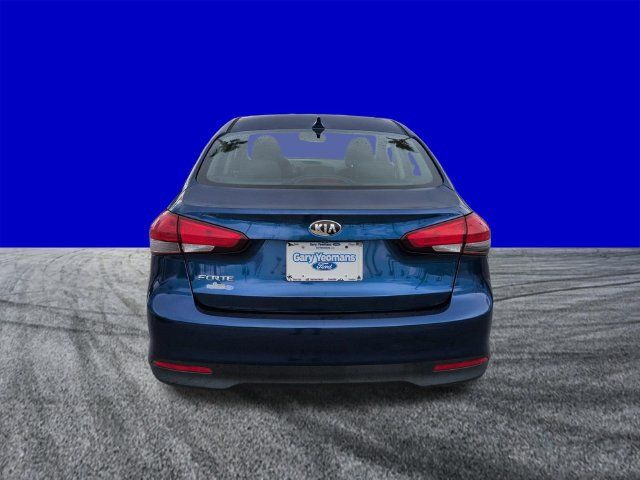 Used 2018 Kia Forte LX w/ LX Rear Camera Package FWD image 5