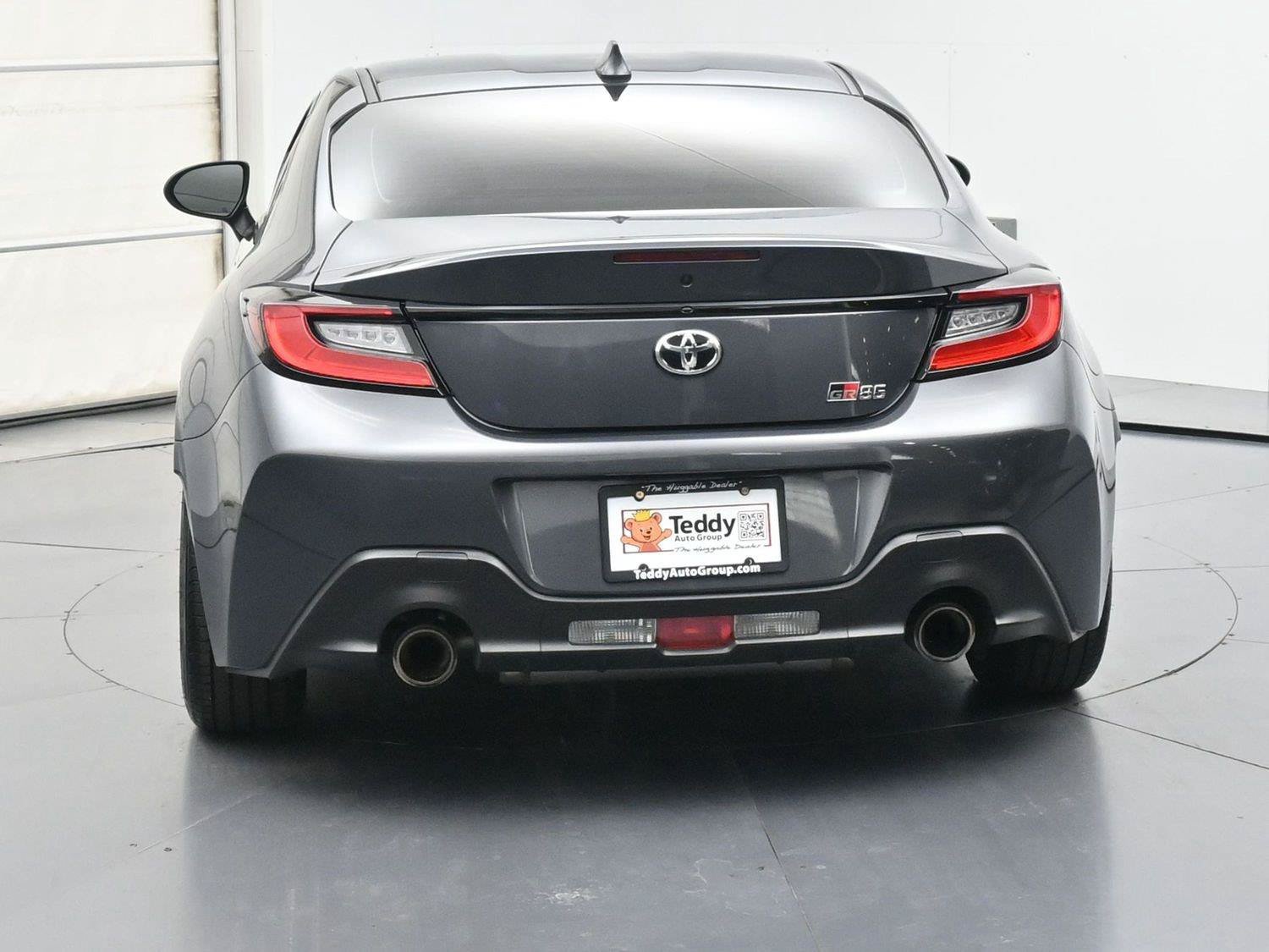 Used 2024 Toyota GR86 RWD image 20