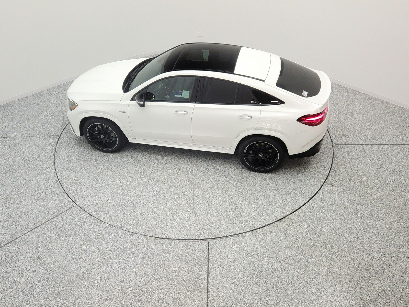 New 2026 Mercedes-Benz GLE 53 AMG 4MATIC Coupe image 16