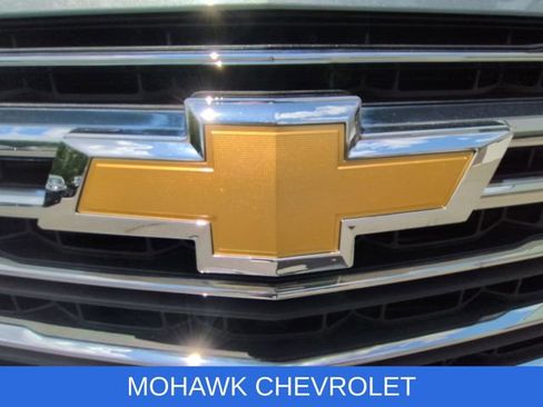 Used 2024 Chevrolet Traverse LT AWD/4WD image 32