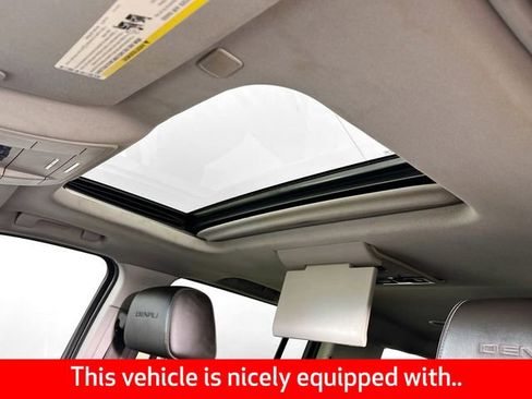 Used 2018 GMC Yukon XL Denali w/ Open Road Package image 2