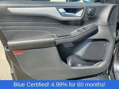 Certified 2025 Ford Escape Platinum AWD/4WD image 7