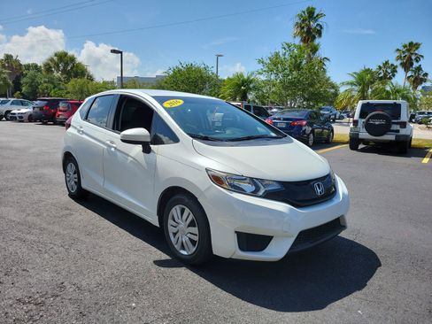 Used 2016 Honda Fit LX image 1