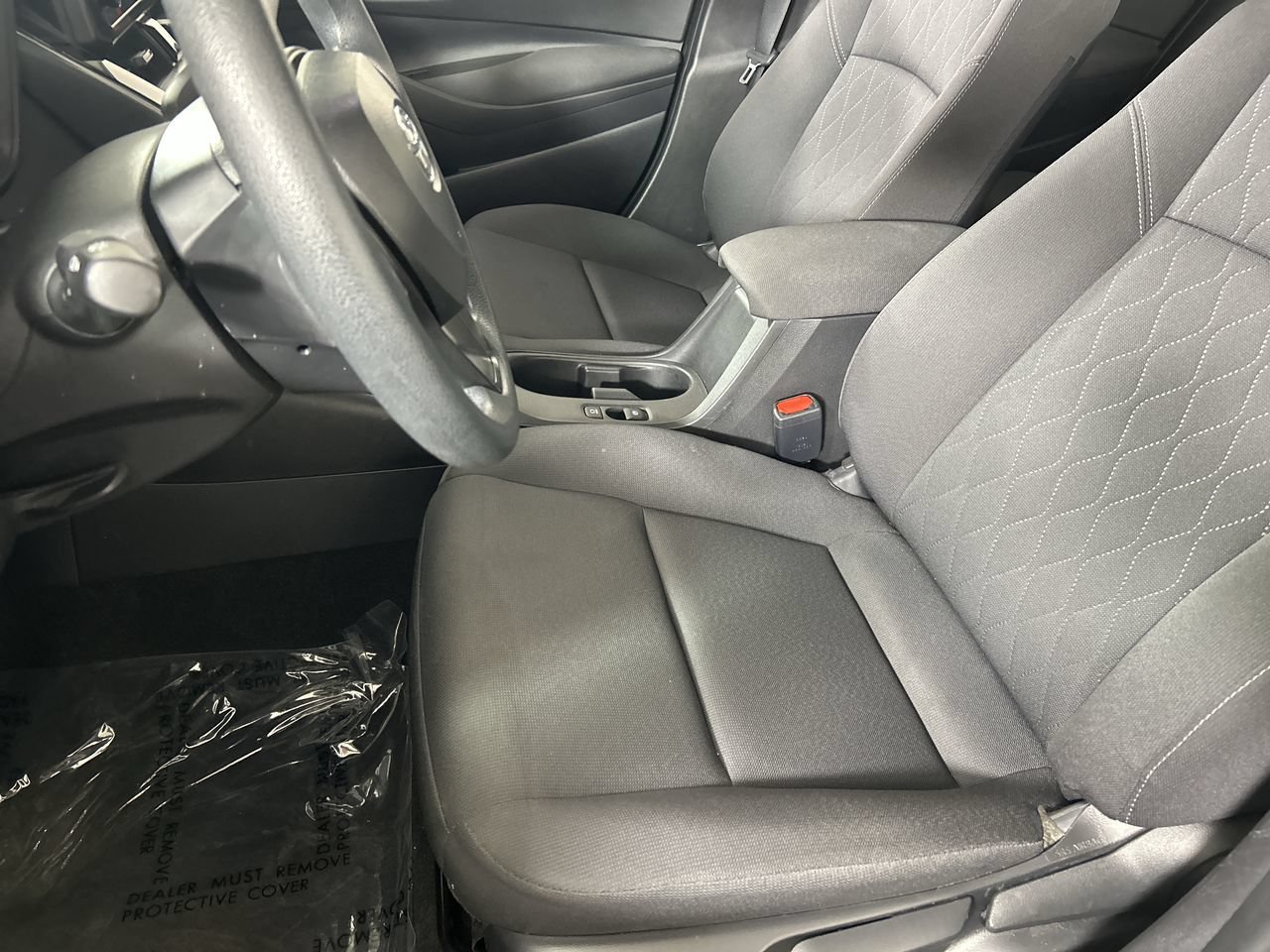 Used 2025 Toyota Corolla LE FWD image 21