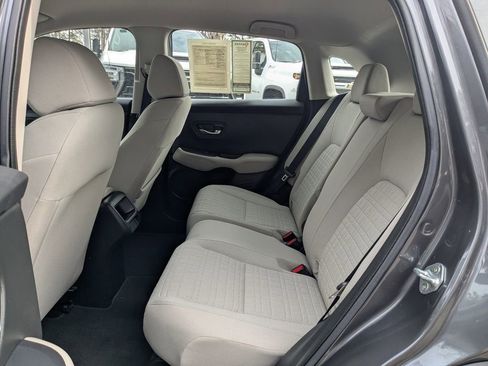 Used 2023 Honda HR-V LX image 13