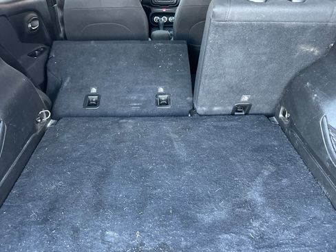 Used 2016 Jeep Renegade Latitude image 15