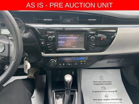 Used 2014 Toyota Corolla LE FWD image 11