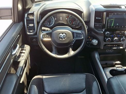 Used 2024 RAM 1500 Laramie AWD/4WD image 11