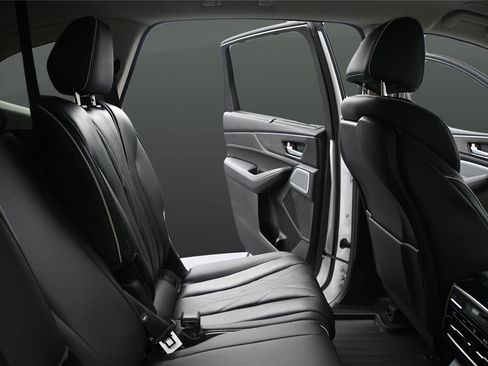 Certified 2026 Acura MDX SH-AWD w/ Advance Package image 23