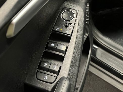 Used 2024 Kia Seltos LX image 13