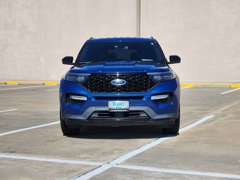 Used 2022 Ford Explorer ST-Line w/ Class IV Trailer Tow Package RWD image 2