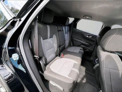 Used 2025 Chevrolet Blazer LT AWD/4WD image 24
