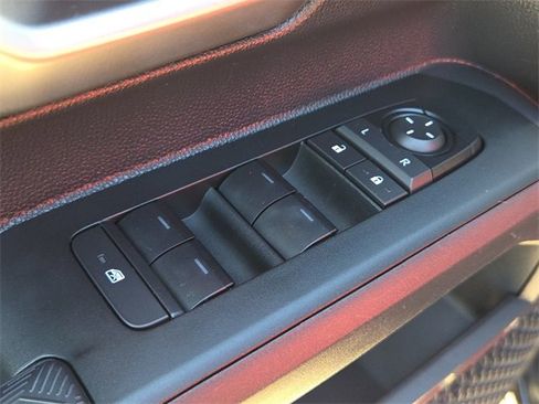 Used 2024 Toyota Tacoma TRD Off-Road image 19