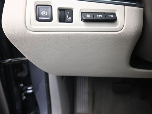 Used 2021 Cadillac XT6 Premium Luxury image 16