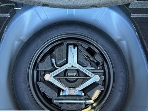 Certified 2025 Subaru Forester Premium AWD/4WD image 27