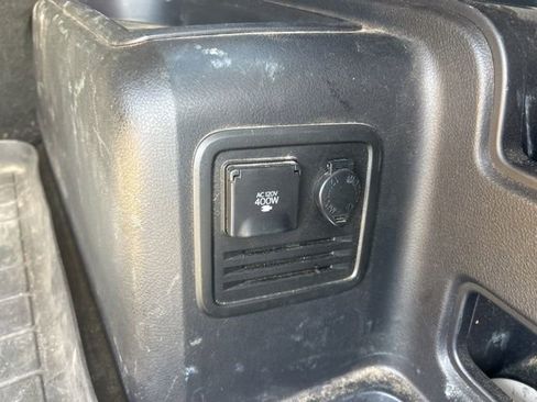 Used 2017 Toyota 4Runner SR5 image 31