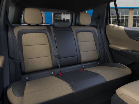 New 2027 Chevrolet Equinox ACTIV w/ Safety and Technology Package FWD image 17