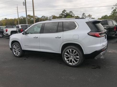 New 2026 GMC Acadia Denali w/ Super Cruise Package FWD image 6