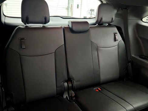 Used 2023 Toyota Sienna XSE image 23