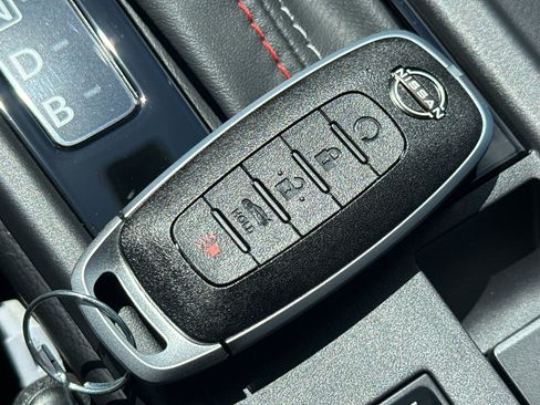 New 2026 Nissan Sentra SR FWD image 35