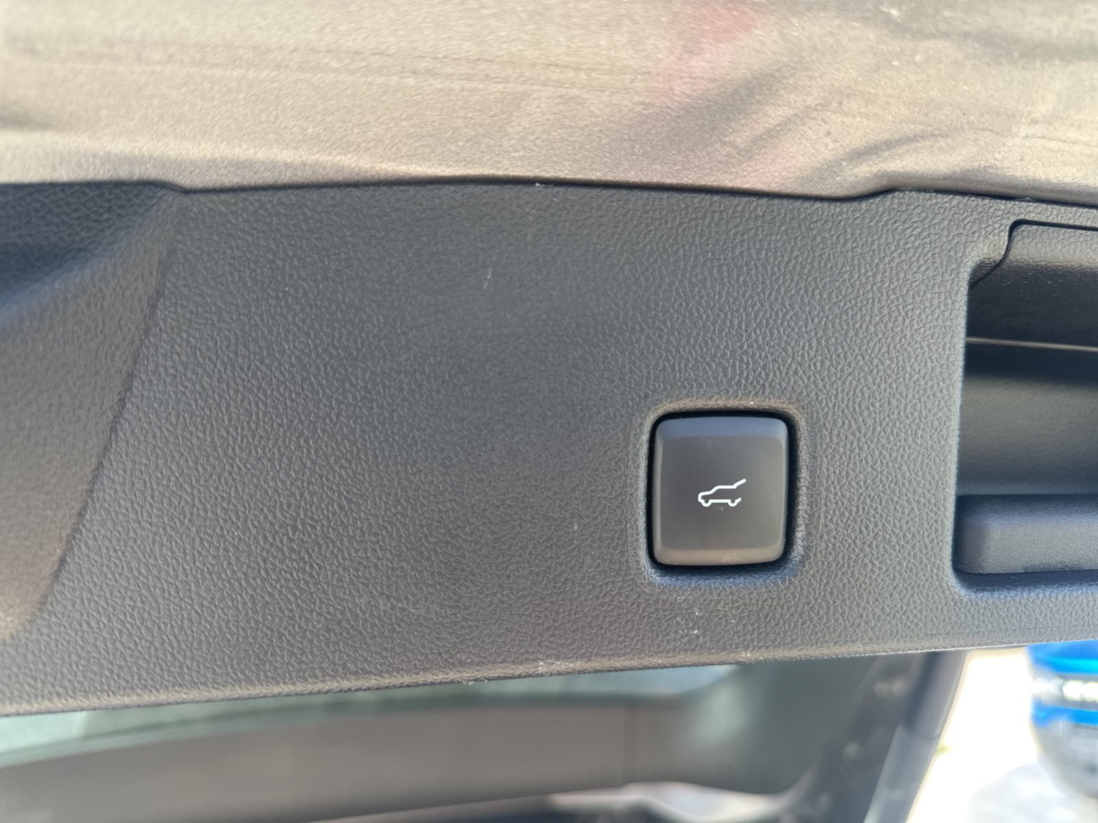 Used 2024 Ford Escape ST-Line w/ Tech Pack #1 FWD image 27
