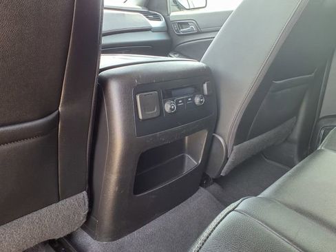 Used 2020 Chevrolet Tahoe LT RWD image 23