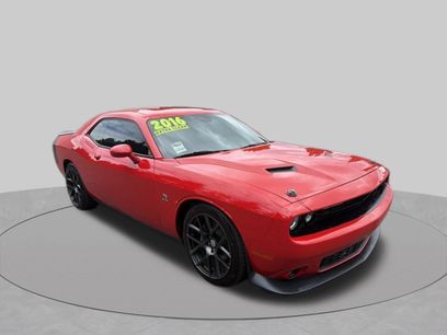 Used 2016 Dodge Challenger R/T Scat Pack w/ Leather Interior Group