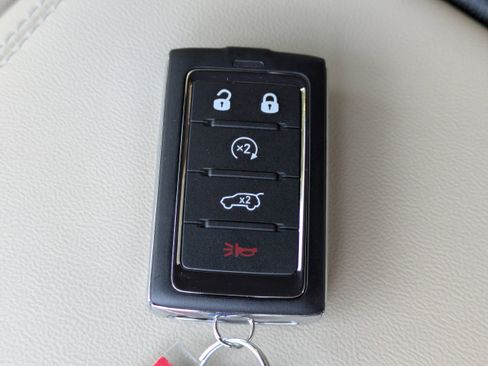 New 2025 Jeep Grand Cherokee Limited w/ Luxury Tech Group II image 30