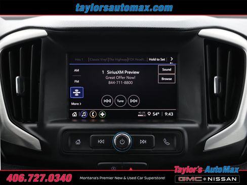 Used 2024 GMC Terrain SLE image 12