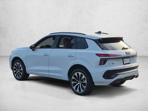 New 2026 Audi Q3 quattro 2.0T AWD/4WD image 7