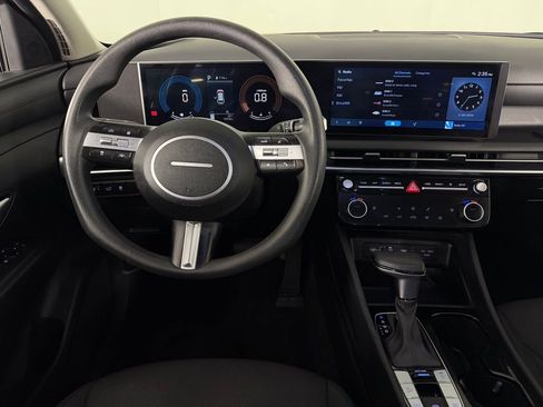 Used 2025 Hyundai Tucson SEL image 14