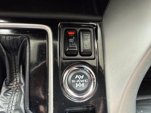 Used 2024 Mitsubishi Eclipse Cross SEL AWD/4WD image 34