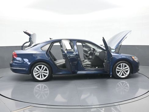 Used 2019 Volkswagen Passat 2.0T Wolfsburg image 69