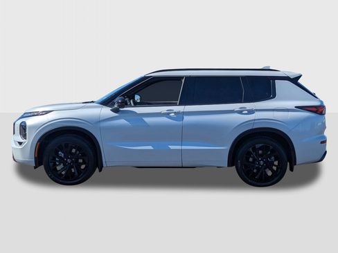 New 2026 Nissan Rogue Platinum AWD/4WD image 2