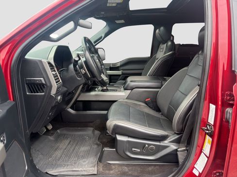 Used 2019 Ford F150 Raptor w/ Equipment Group 802A Luxury AWD/4WD image 9