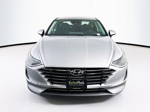 Used 2023 Hyundai Sonata SE image 2