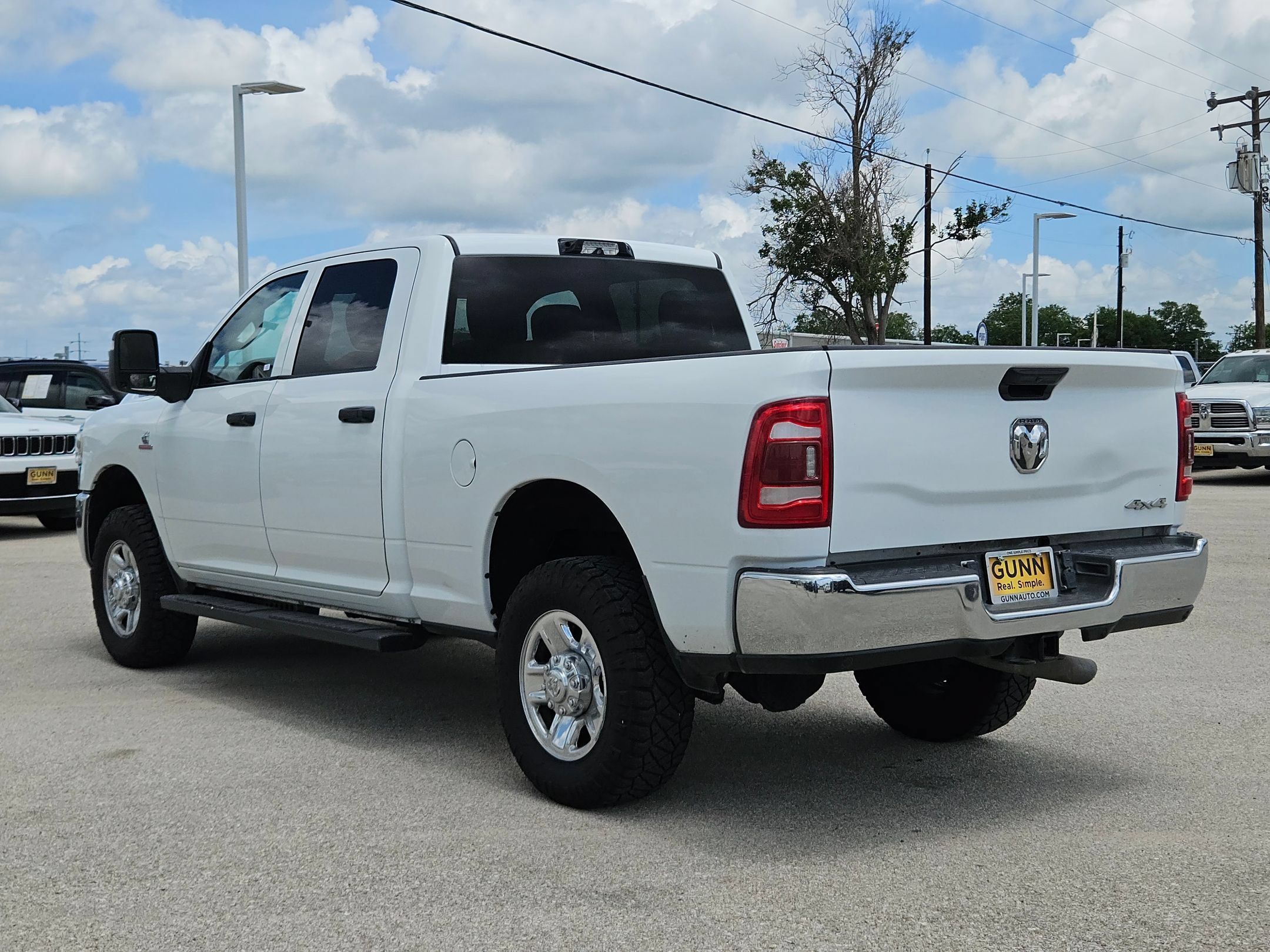 Used 2024 RAM 3500 Tradesman w/ Towing Technology Group AWD/4WD image 5