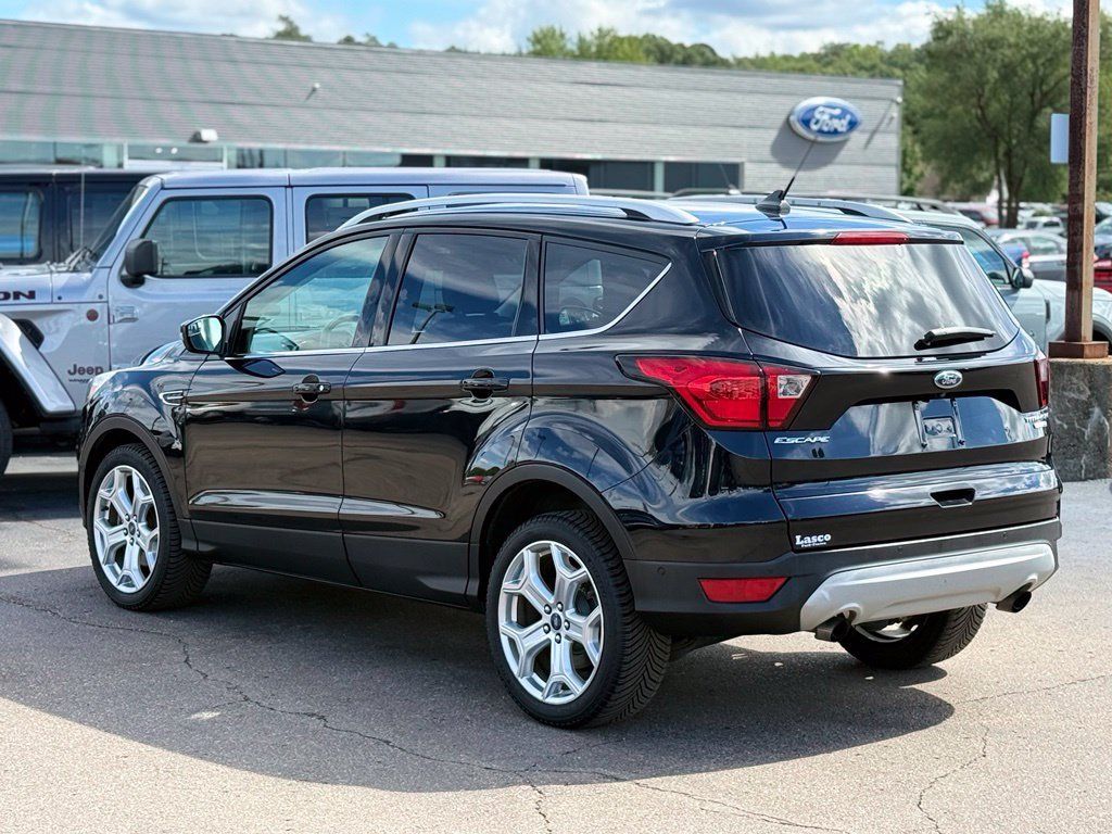 Used 2019 Ford Escape Titanium AWD/4WD image 39
