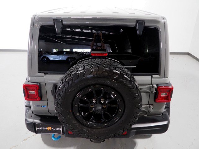 Used 2023 Jeep Wrangler 4xe Rubicon 20th Anniversary AWD/4WD image 6