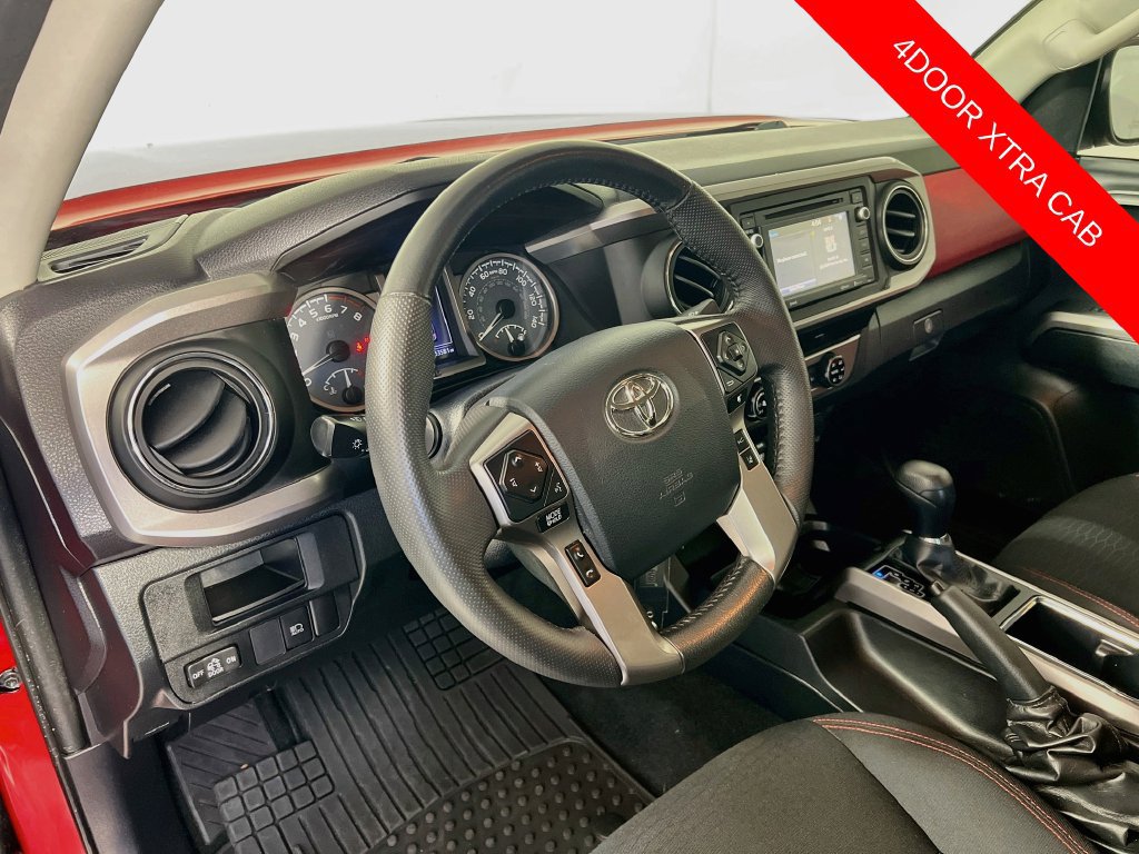 Used 2018 Toyota Tacoma SR5 RWD image 9