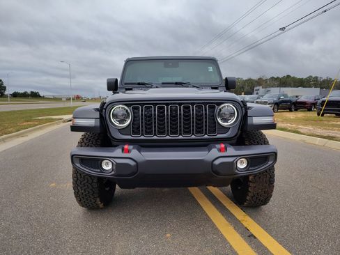 New 2025 Jeep Wrangler Unlimited Rubicon w/ Convenience Group image 2