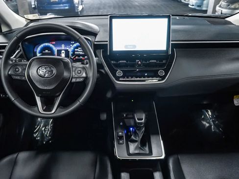Certified 2026 Toyota Corolla Cross XLE w/ Convenience Package FWD image 13